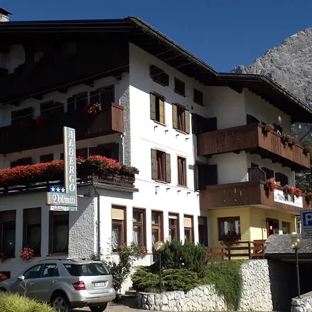 Hotel Dolomiti 3*