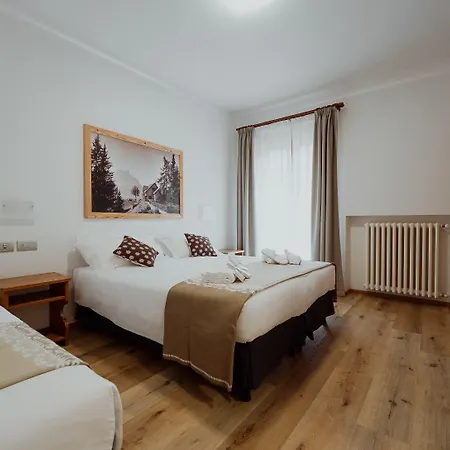 Hotel Dolomiti Sport 3*