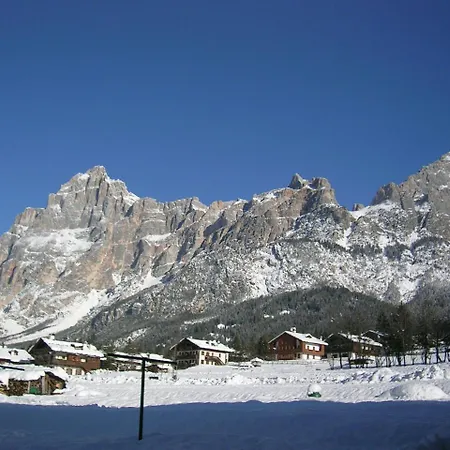 Hotel Dolomiti 3*